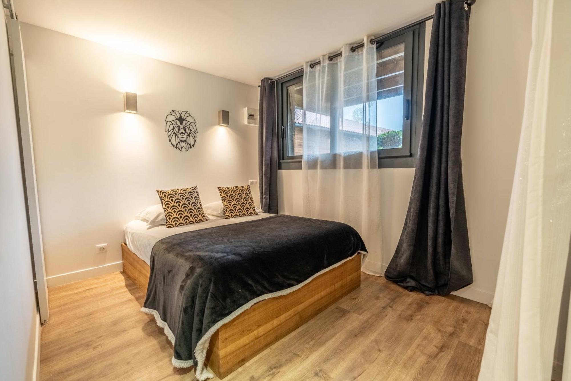 Hotel Quai Des Pontis Cognac Eksteriør billede